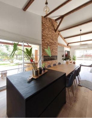 Villa in Pibrac, Haute-Garonne
