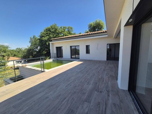 ‏וילה ב  Allègre-les-Fumades, Gard