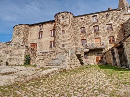 Villa a Grandrieu, Lozère