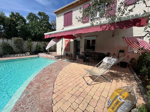 Villa in Montbazin, Hérault