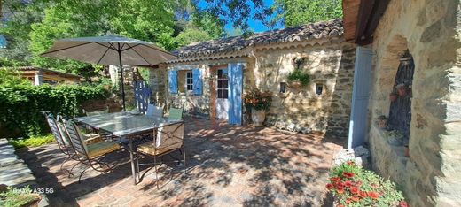 Вилла, Mons (Gard), Gard