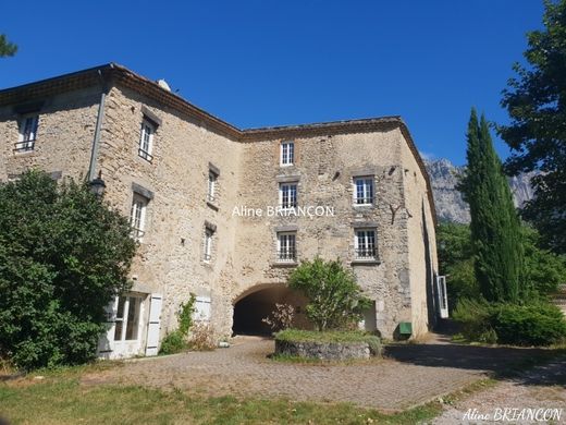 Villa a Romeyer, Drôme