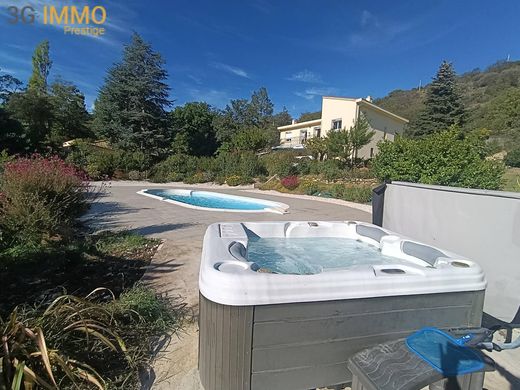 Villa in Prades, Pyrénées-Orientales