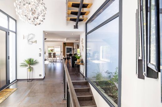 Villa in Mirefleurs, Puy-de-Dôme