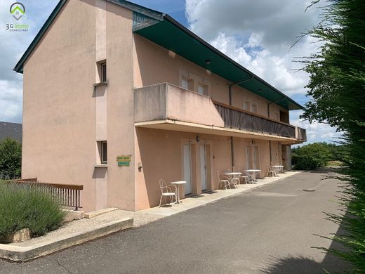 Edificio en Réquista, Aveyron