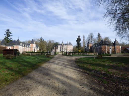 Zamek w Lignières, Loir-et-Cher