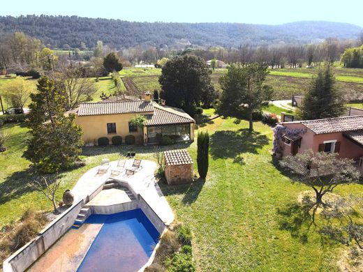 Villa in Salernes, Var