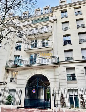 Daire Montrouge, Hauts-de-Seine