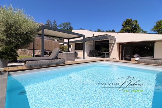 Villa in Seyssins, Isère