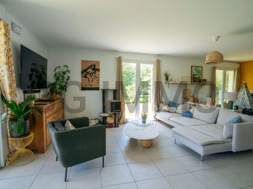 Apartment in Urrugne, Pyrénées-Atlantiques