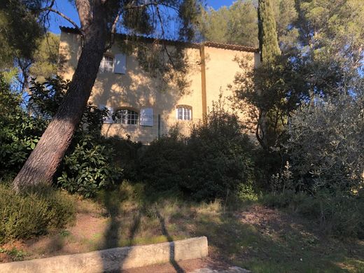 Villa à Ventabren, Bouches-du-Rhône