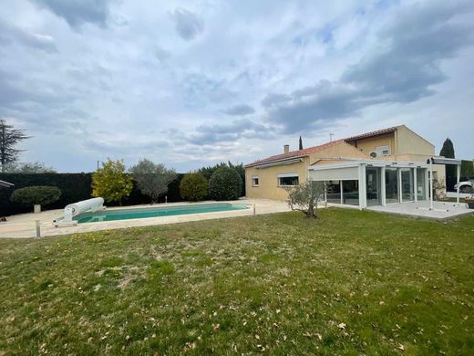 Villa in Taillades, Vaucluse