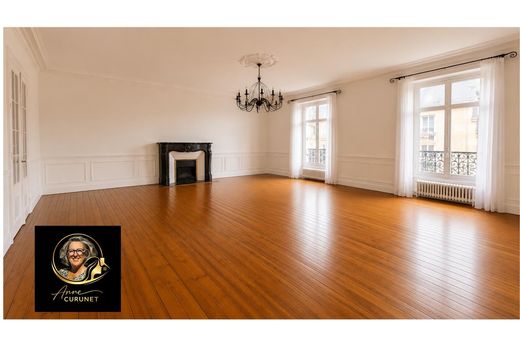 Apartment in Vannes, Morbihan