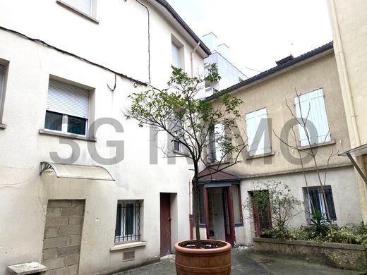 Complesso residenziale a Villejuif, Val-de-Marne