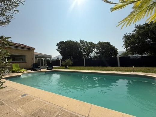 ‏וילה ב  Taillades, Vaucluse