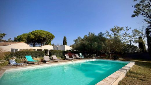 Villa en Saintes-Maries-de-la-Mer, Bocas del Ródano