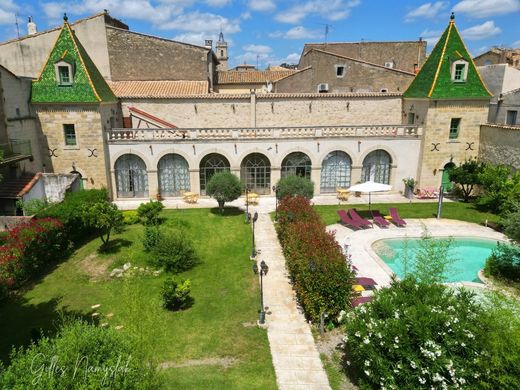 빌라 / Pézenas, Hérault