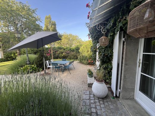 Villa in Fondettes, Indre and Loire
