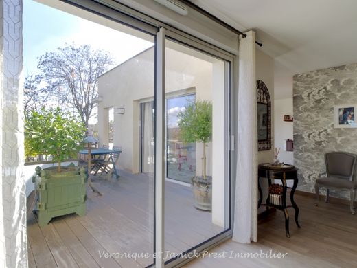 Apartment / Etagenwohnung in Quint-Fonsegrives, Haute-Garonne