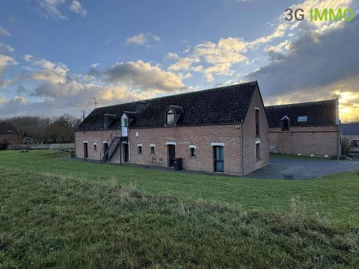 Villa in Preux-au-Bois, Nord