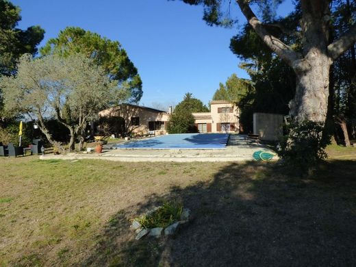 Villa à Cornillon-Confoux, Bouches-du-Rhône