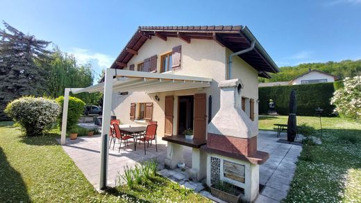 Villa in Lovagny, Haute-Savoie