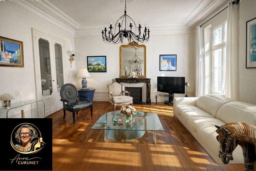 Apartment in Vannes, Morbihan