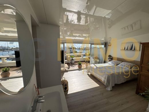 ‏דירה ב  Le Grau-du-Roi, Gard