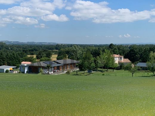 Villa in Sorèze, Tarn