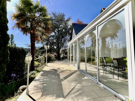 Villa in Fondettes, Indre and Loire