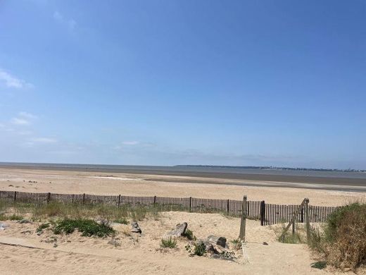 Willa w Saint-Brevin-les-Pins, Loire-Atlantique