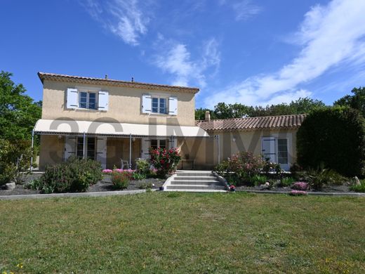 Villa en Montségur-sur-Lauzon, Droma