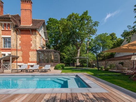 Villa a Fontainebleau, Seine-et-Marne