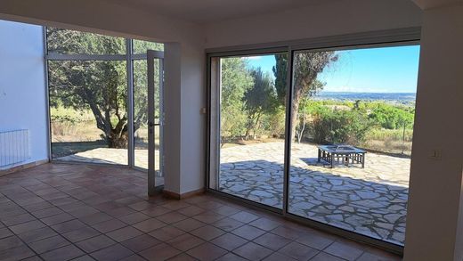 Villa in Tourbes, Hérault