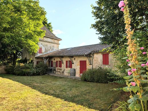 Villa in Meilhan-sur-Garonne, Lot-et-Garonne