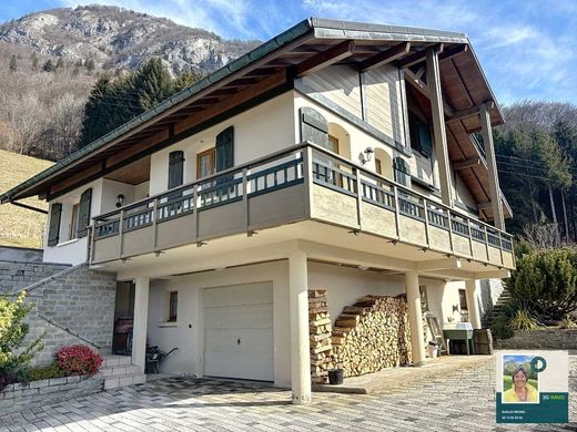 Villa in Mieussy, Haute-Savoie