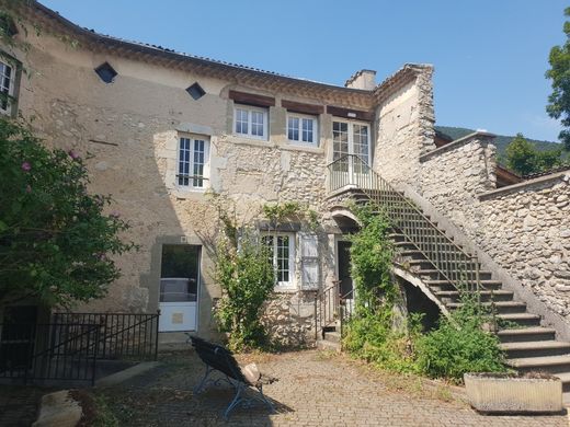 别墅  Romeyer, Drôme