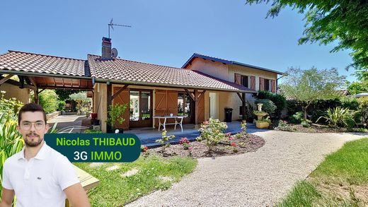 빌라 / Saint-Genis-Laval, Rhône