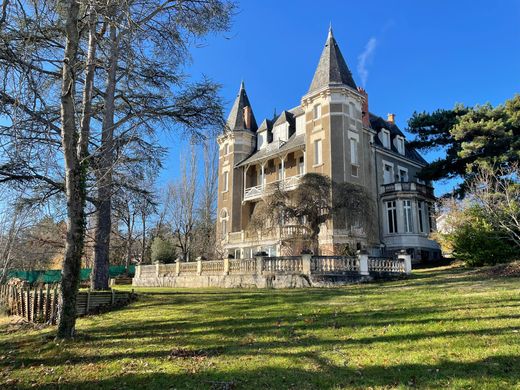 Замок, Клермон-Ферран, Puy-de-Dôme