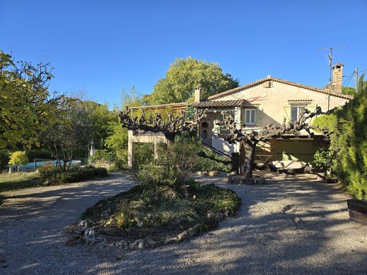 Вилла, Lorgues, Var