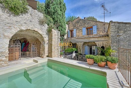 Villa in Uzès, Gard