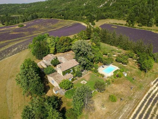 Villa in Sault, Vaucluse