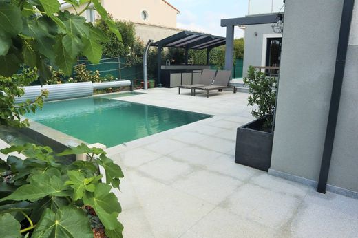 Villa in Le Grau-du-Roi, Gard