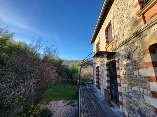 Villa in Saint-Antonin-Noble-Val, Tarn-et-Garonne