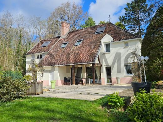 Villa à La Ferté-sous-Jouarre, Seine-et-Marne