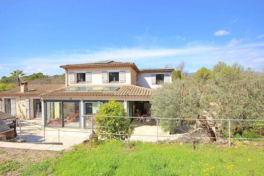 Villa in Mouans-Sartoux, Alpes-Maritimes