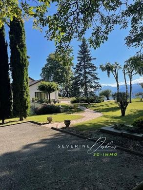 Villa en Poliénas, Isere