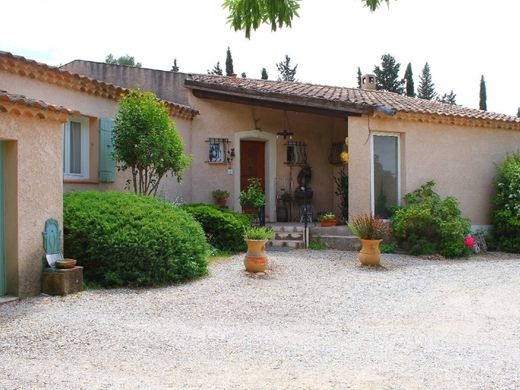 Villa in Aix-en-Provence, Bouches-du-Rhône