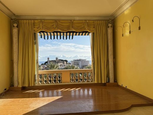 ﺷﻘﺔ ﻓﻲ كان, Alpes-Maritimes