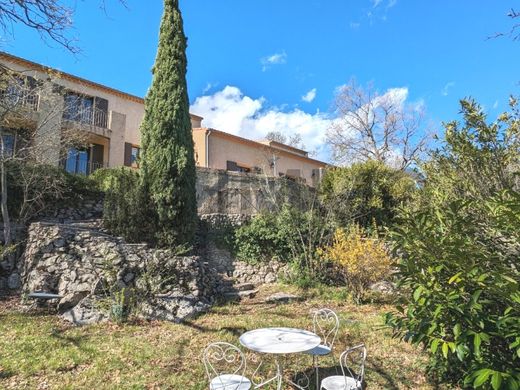 Villa a Chomérac, Ardèche